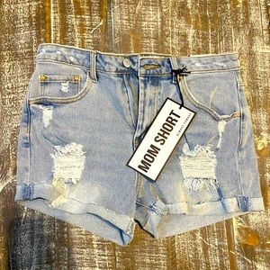 MOM SHORTS sz 7 NWT